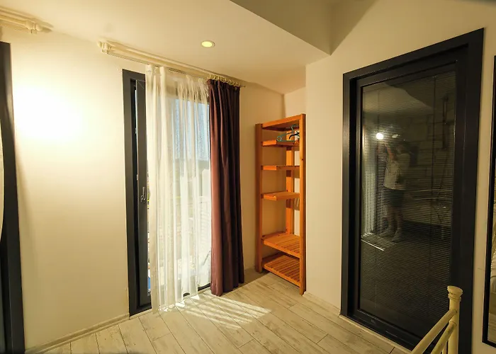 Kybele Alaçatı Hotel *